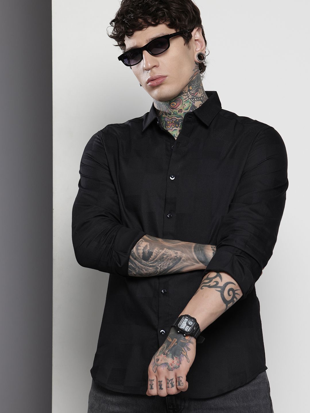 Men's Black Slim Fit Textured Party Wear Shirt