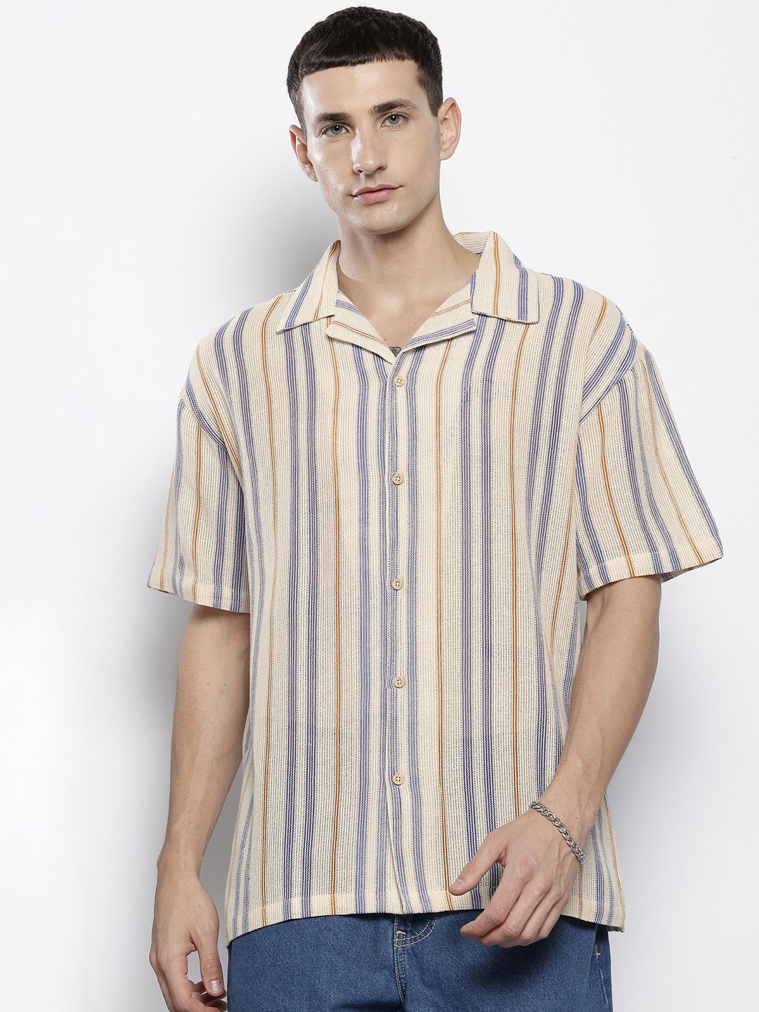 Men's Beige Relaxed Fit Textured Resort Wear Shirt