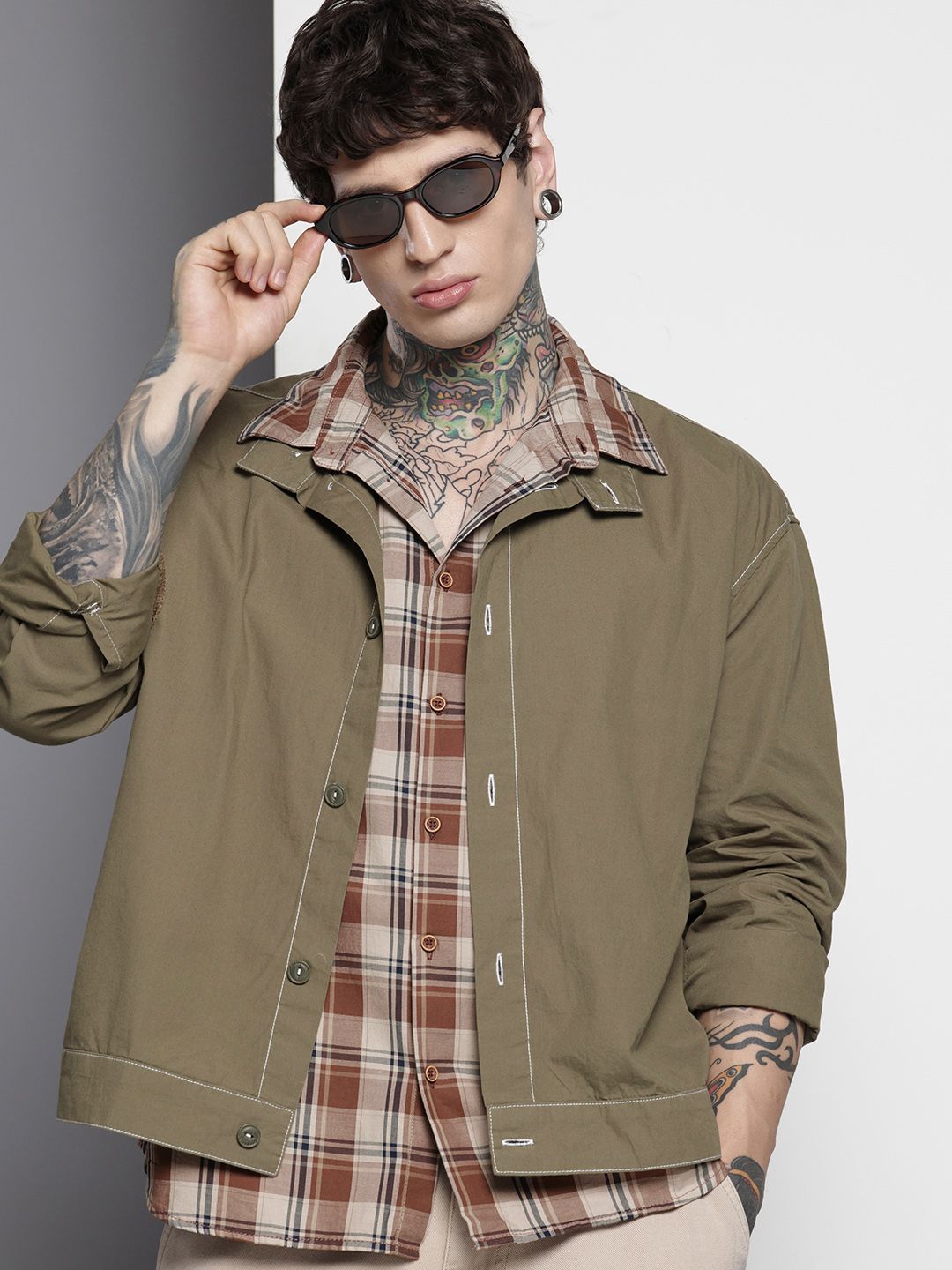 Men's Olive Boxy Fit Solid Street Wear Shirt