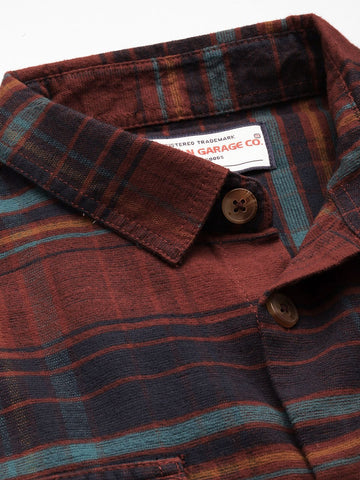 Men's Red Regular Fit Checked Casual Shirt
