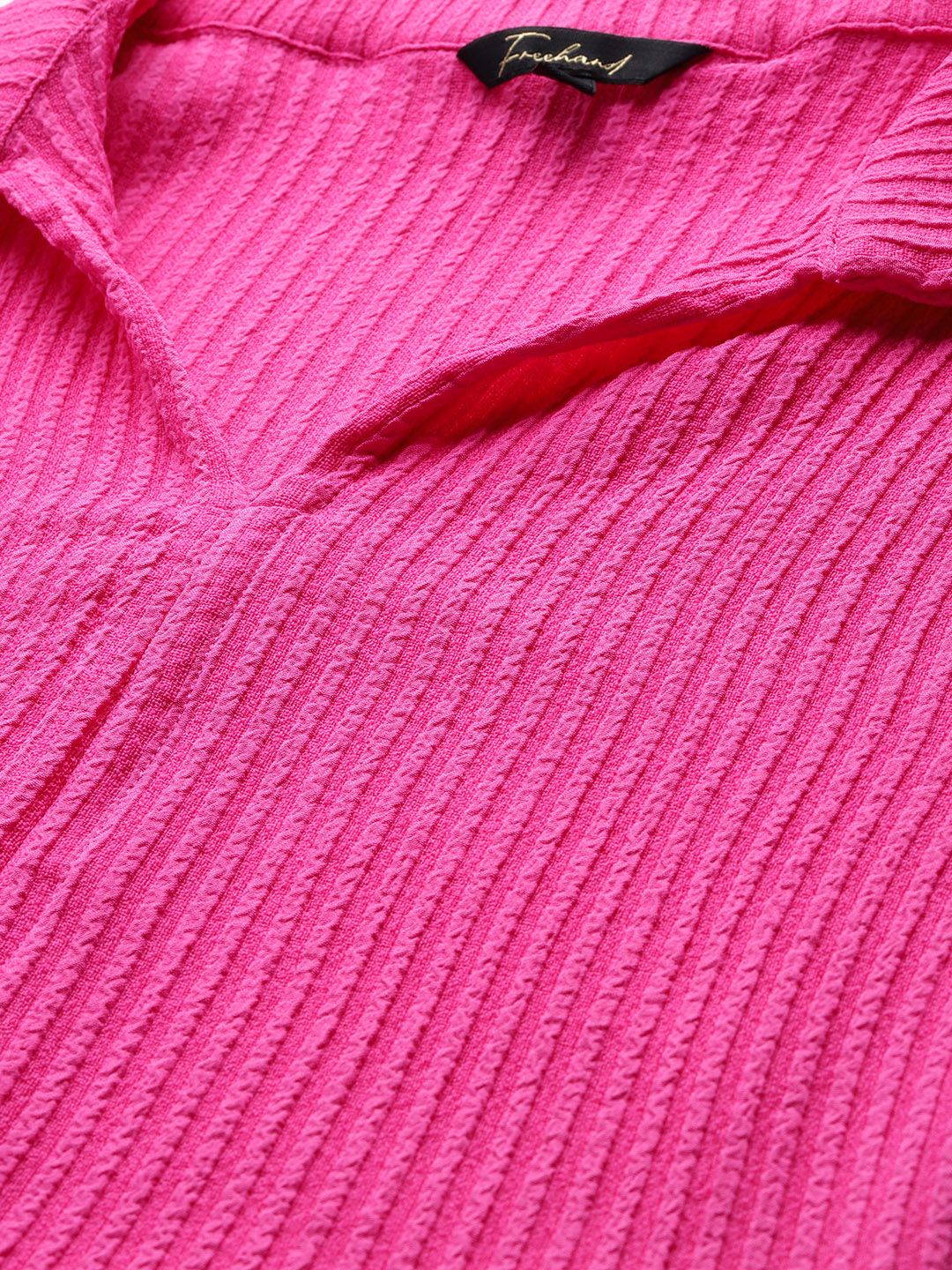 Freehand by The Indian Garage Co Women Fitted Textured Crop Top