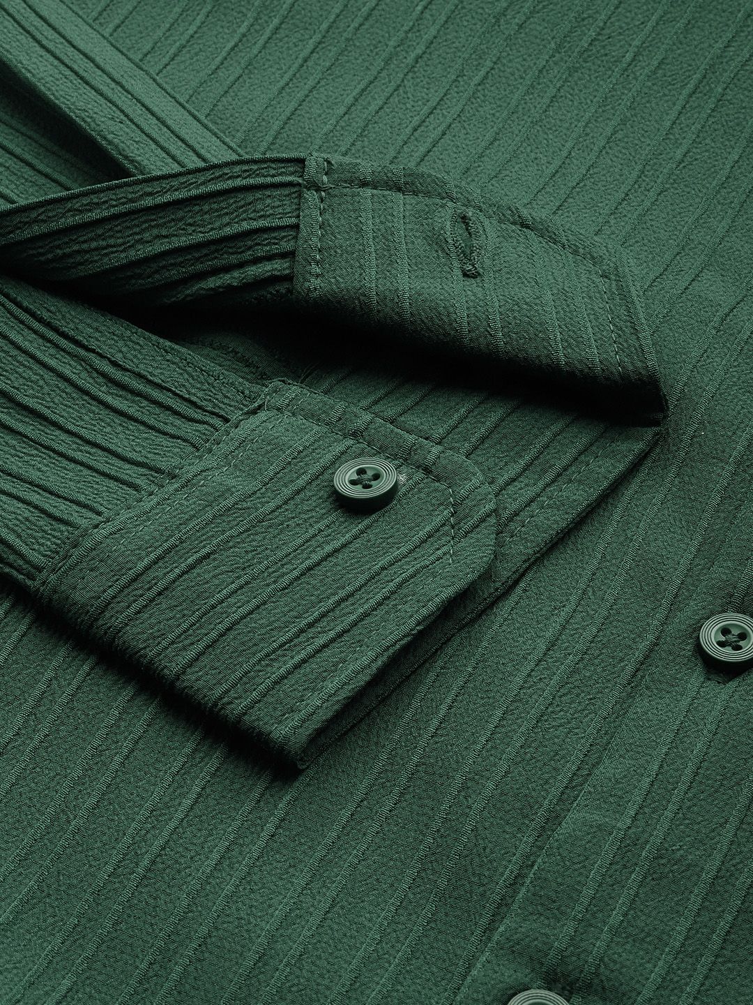 Men's Green Relaxed Fit Solid Textured Shirt