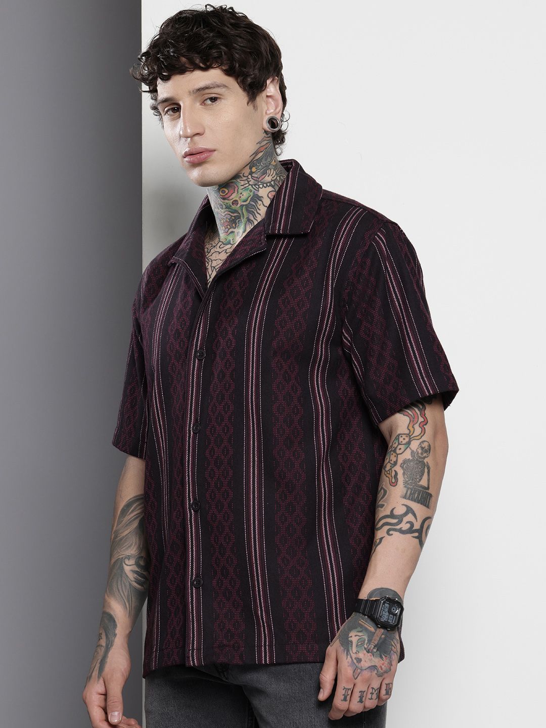 Men's Black Relaxed Fit Striped Resort Wear Shirt