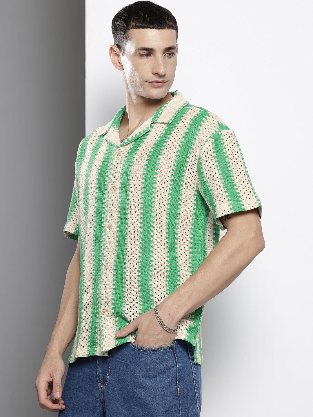 Men's Green Relaxed Fit Textured Resort Wear Shirt