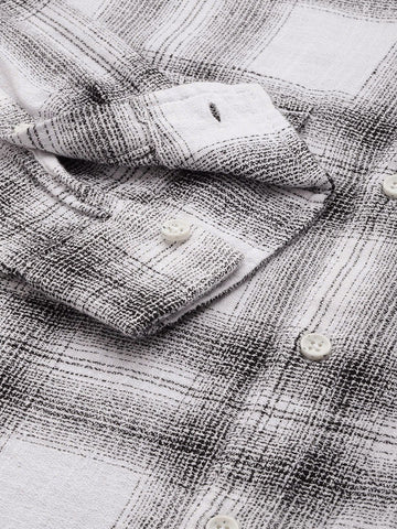 Men's White Slim Fit Checked Casual Shirt