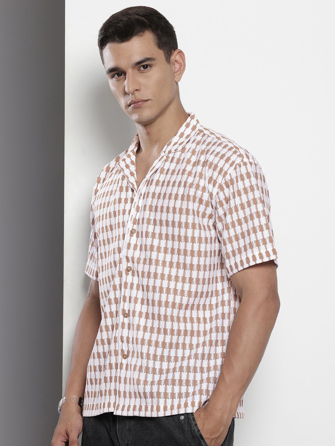 Men's Brown Relaxed Fit Solid Resort Wear Shirt