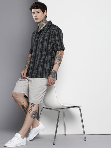 Men's Black Relaxed Fit Striped Resort Wear Shirt
