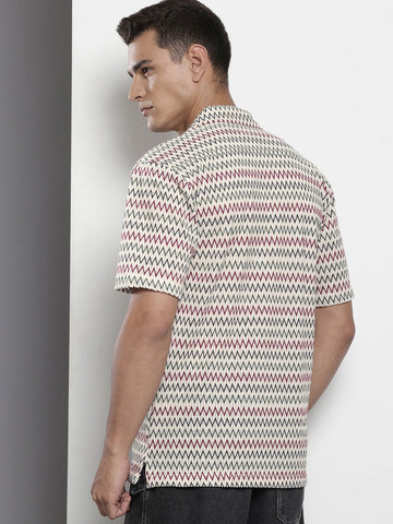 Men's Beige Relaxed Fit Printed Resort Wear Shirt