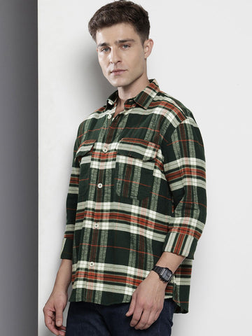 Men's Green Regular Fit Checked Casual Shirt