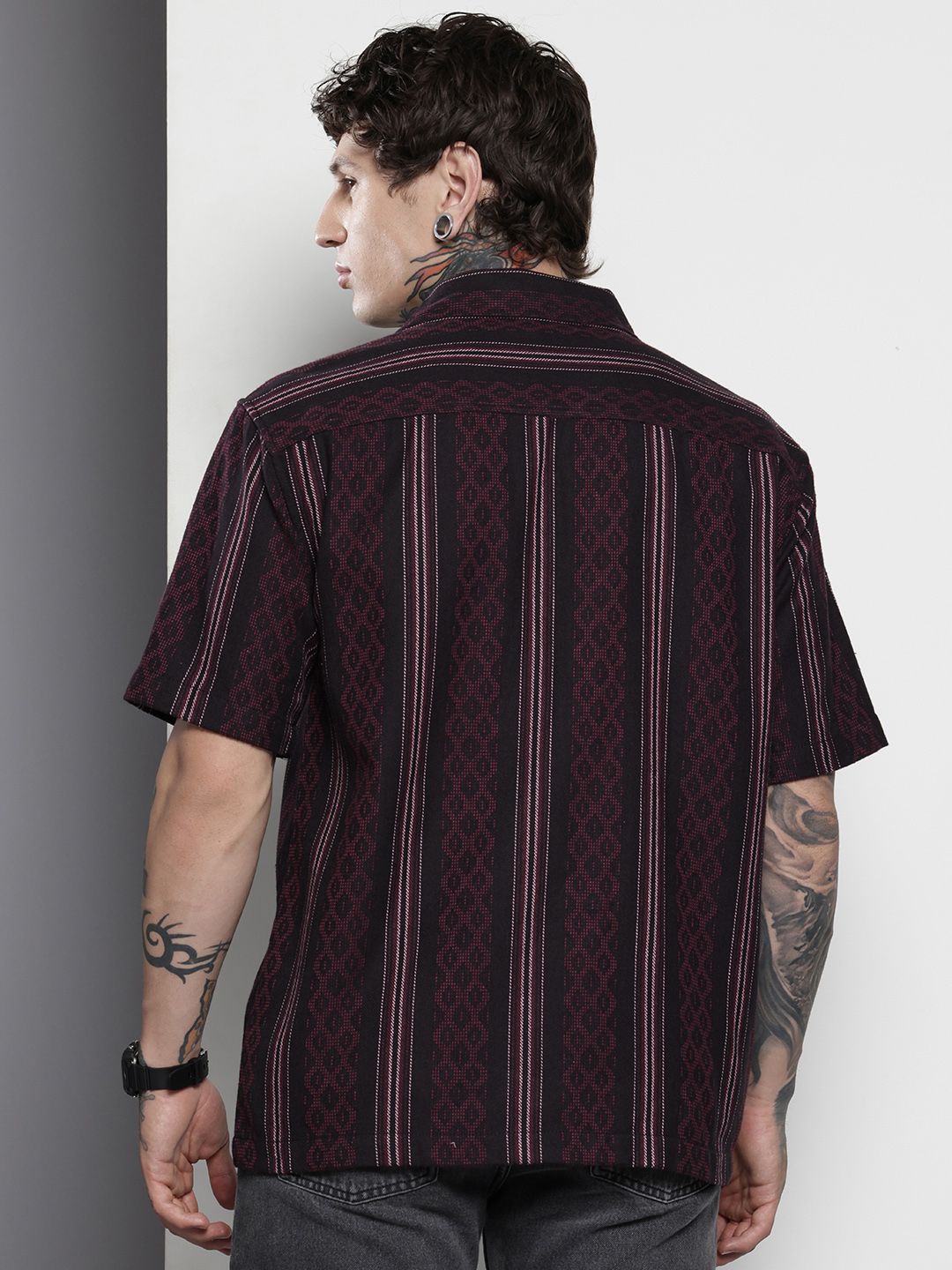 Men's Black Relaxed Fit Striped Resort Wear Shirt