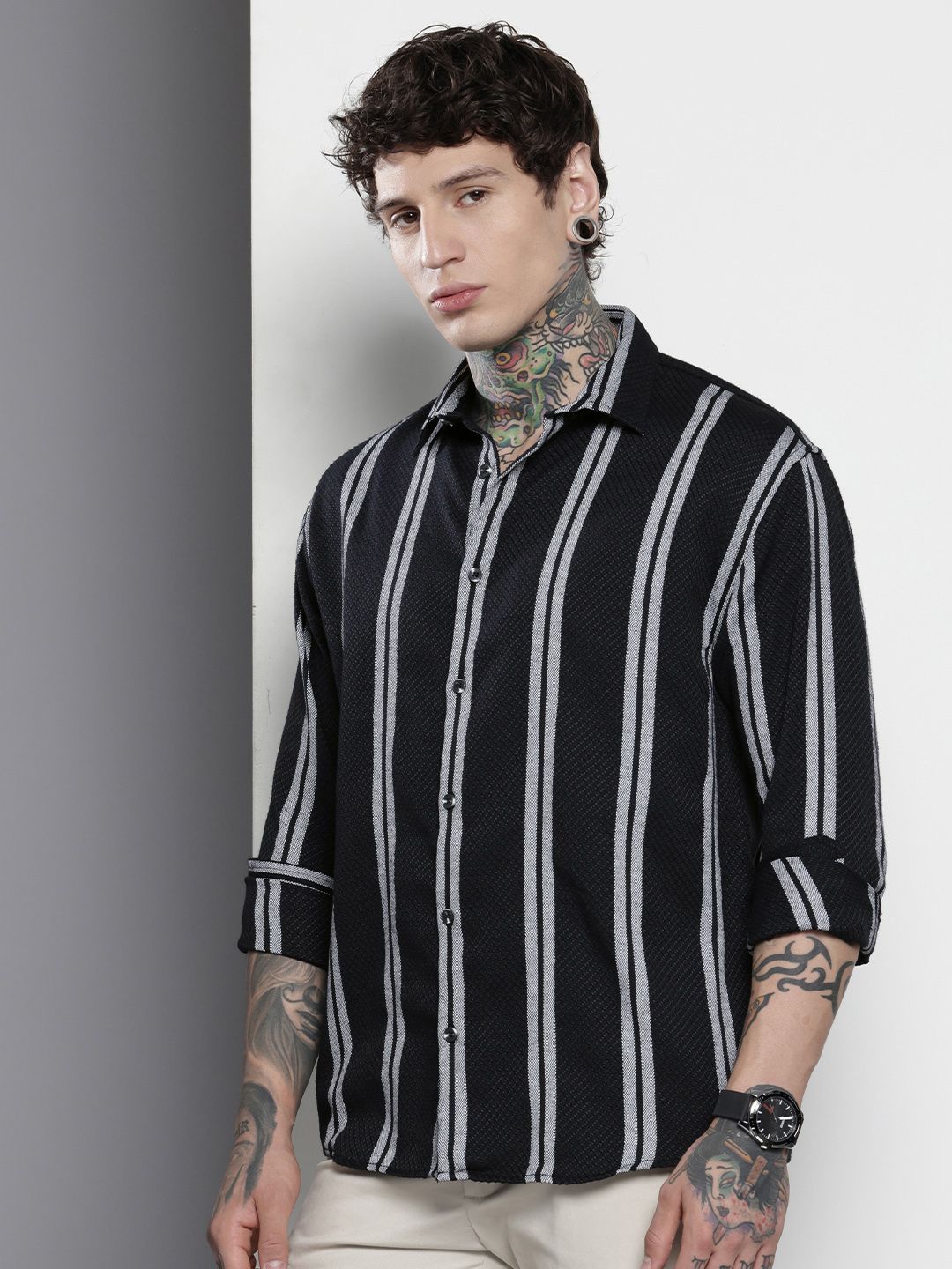 Men's Black Relaxed Fit Striped Resort Wear Shirt