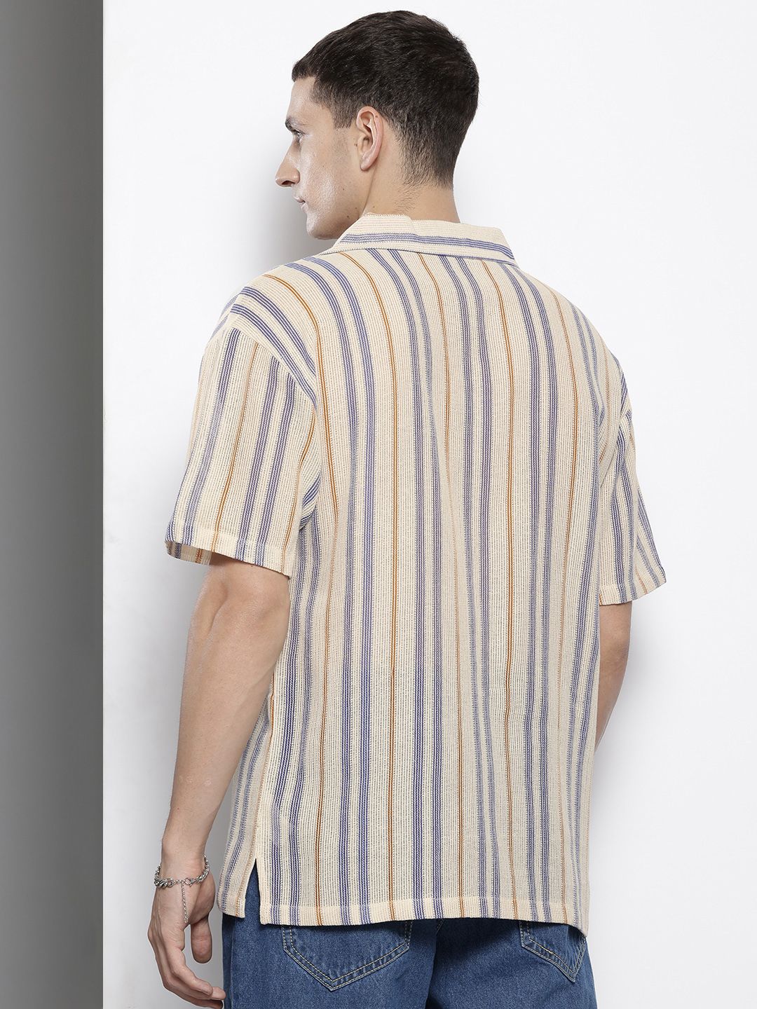 Men's Beige Relaxed Fit Textured Resort Wear Shirt