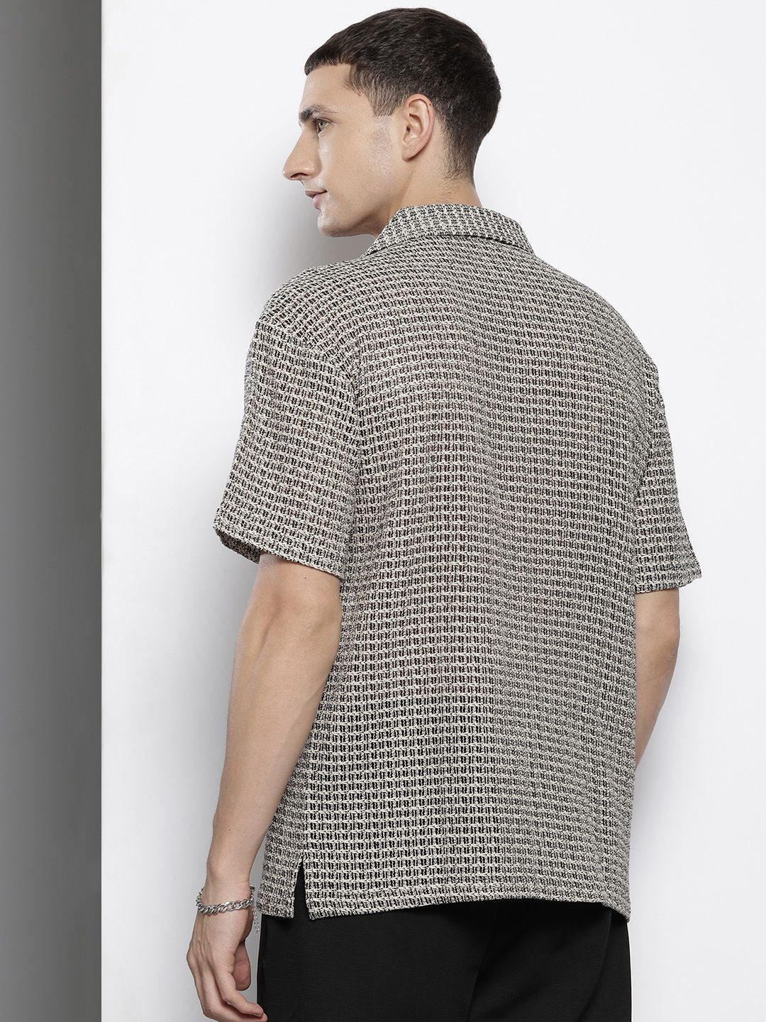 Men's Black Relaxed Fit Textured Resort Wear Shirt