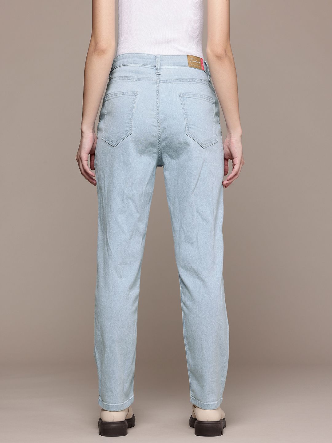 Women's Blue Straight Fit Casual Jeans