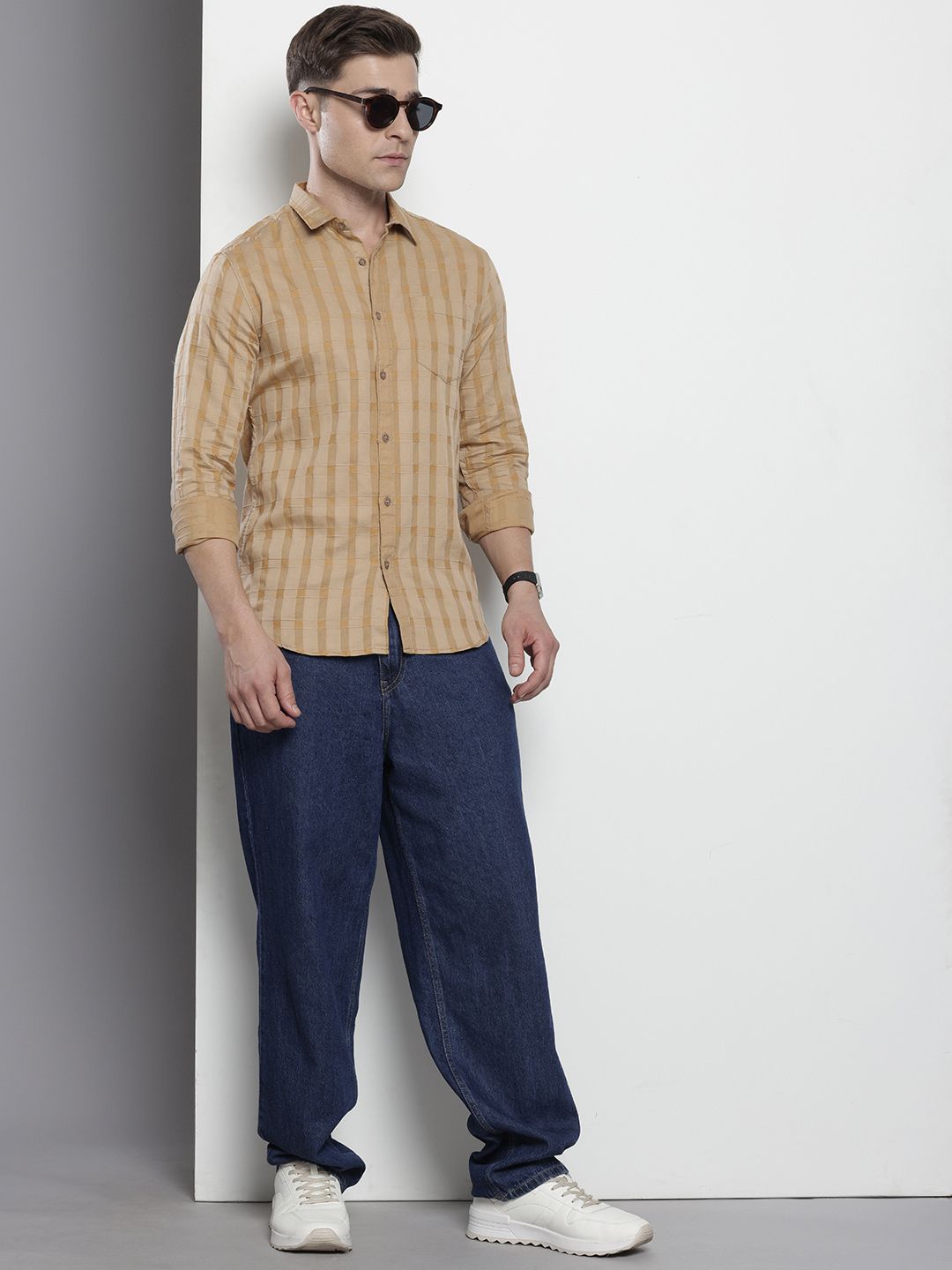Men's Khaki Slim Fit Checked Casual Shirt