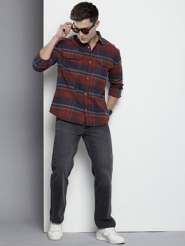 Men's Red Regular Fit Checked Casual Shirt