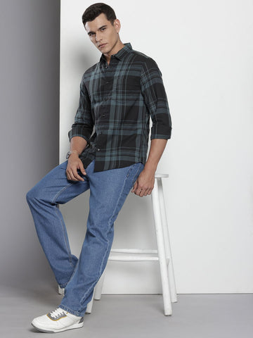 Men's Black Slim Fit Checked Casual Shirt