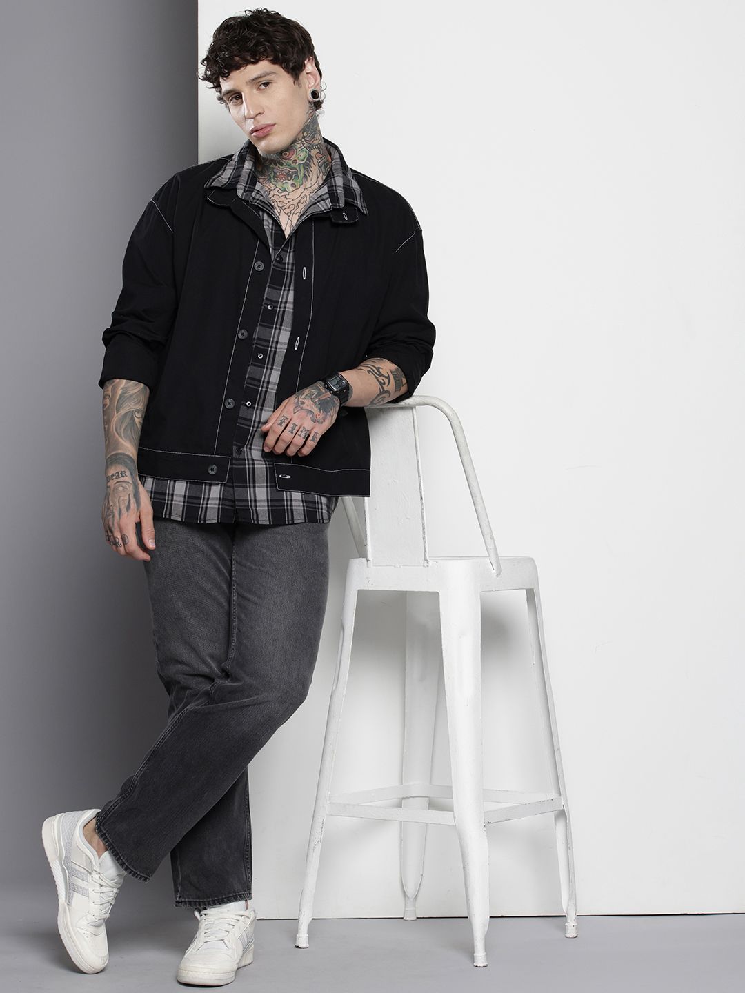 Men's Black Boxy Fit Solid Street Wear Shirt