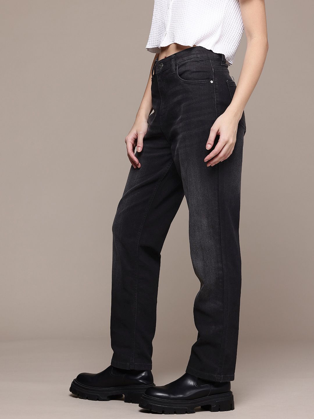 Men's Black Straight Fit Casual Jeans
