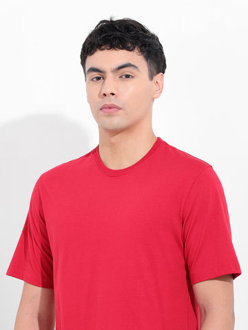 Men's Red Slim Fit Solid Round Neck T-shirt