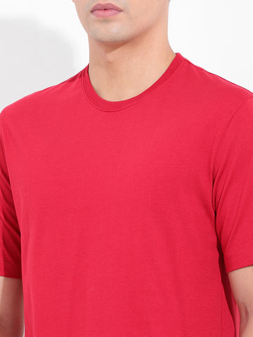Men's Red Slim Fit Solid Round Neck T-shirt