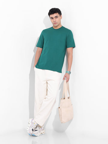 Men's Green Slim Fit Solid Round Neck T-shirt