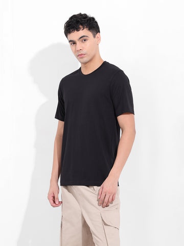 Men's Black Slim Fit Solid Round Neck T-shirt