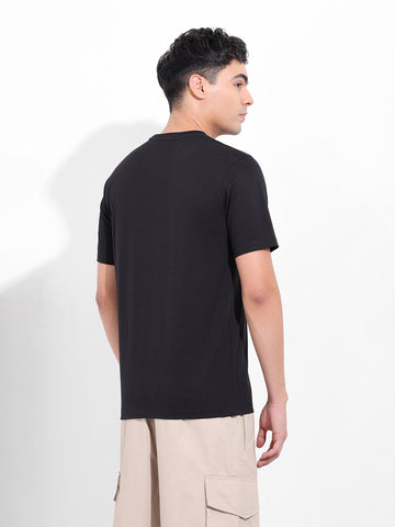 Men's Black Slim Fit Solid Round Neck T-shirt