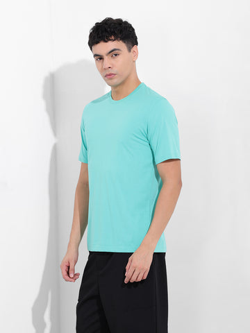 Men's Green Slim Fit Solid Round Neck T-shirt