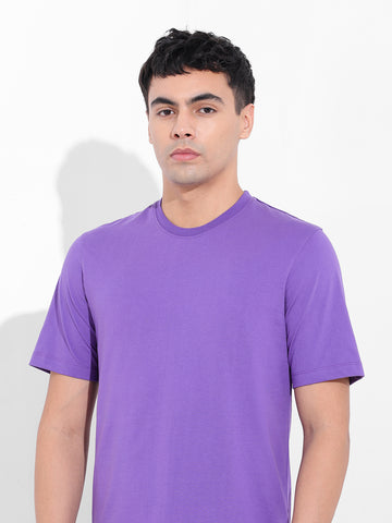Men's Purple Slim Fit Solid Round Neck T-shirt