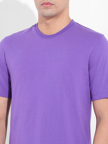 Men's Purple Slim Fit Solid Round Neck T-shirt