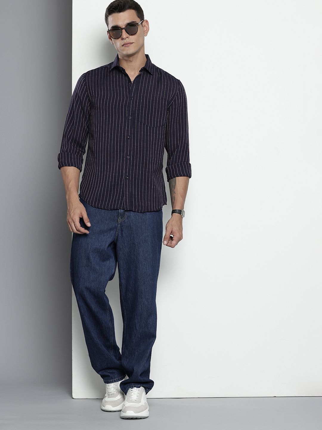 Men's Navy Blue Slim Fit Striped Casual Shirt