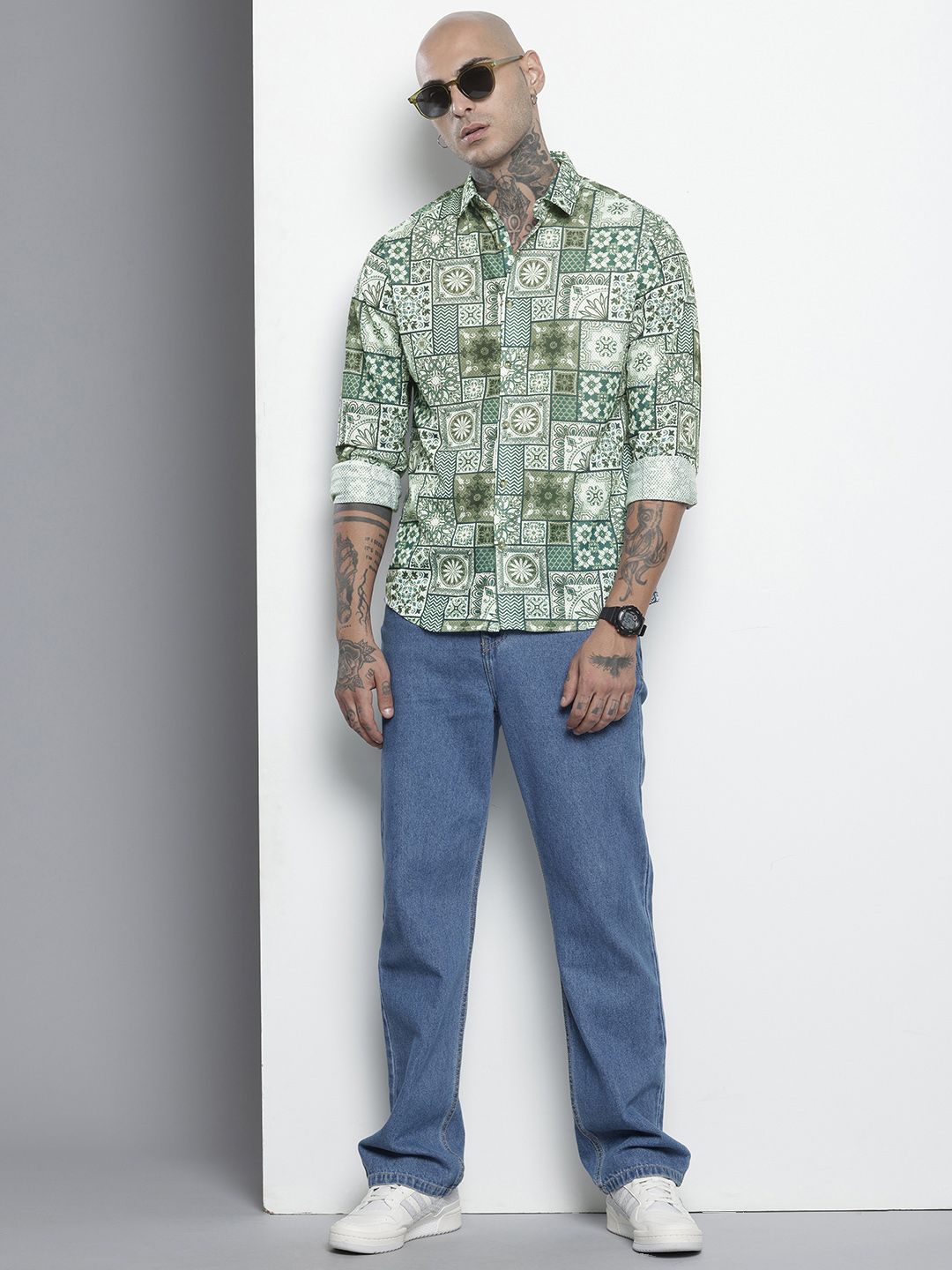 Men's Green Regular Fit Indie Print Textured Shirt