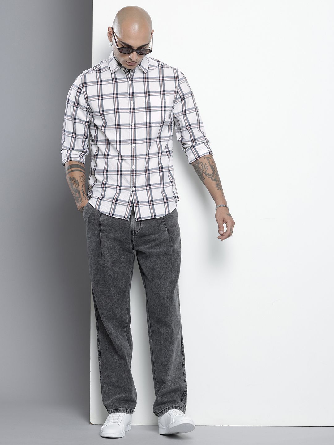 Men's White Slim Fit Checked Casual Shirt