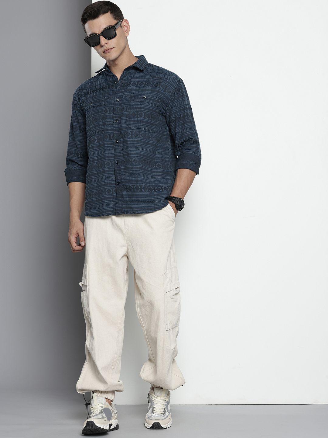 Men's Blue Relaxed Fit Textured Casual Shirt