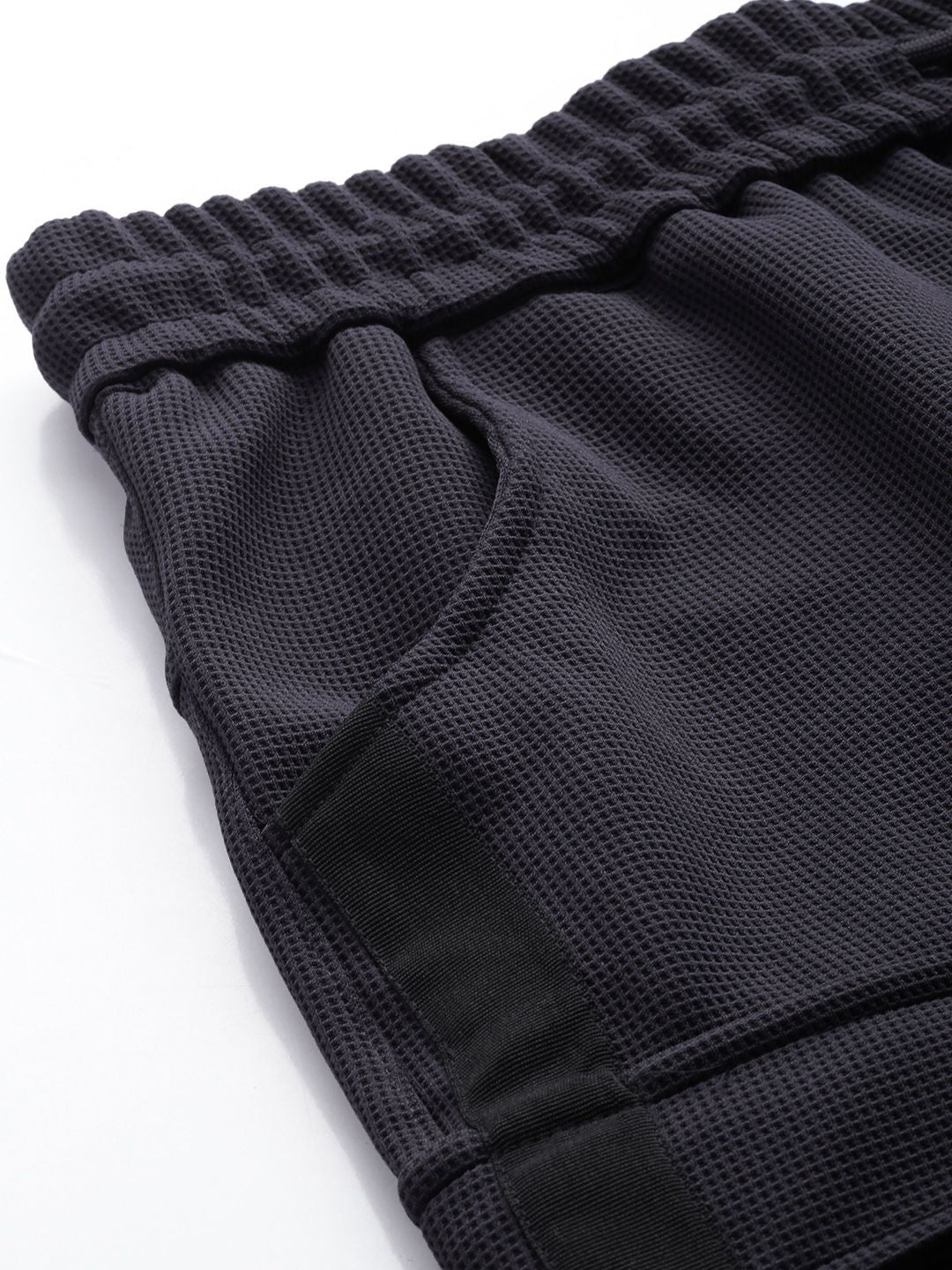 Men's Grey Tapered Fit Solid Cargo Joggers