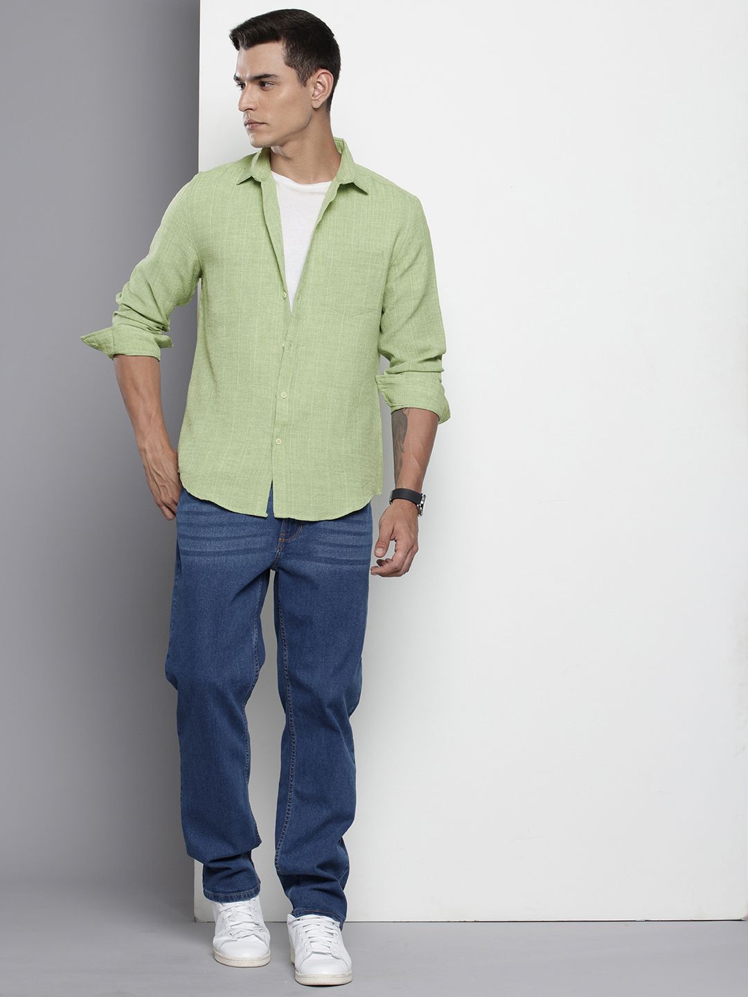 Men's Green Slim Fit Striped Casual Shirt