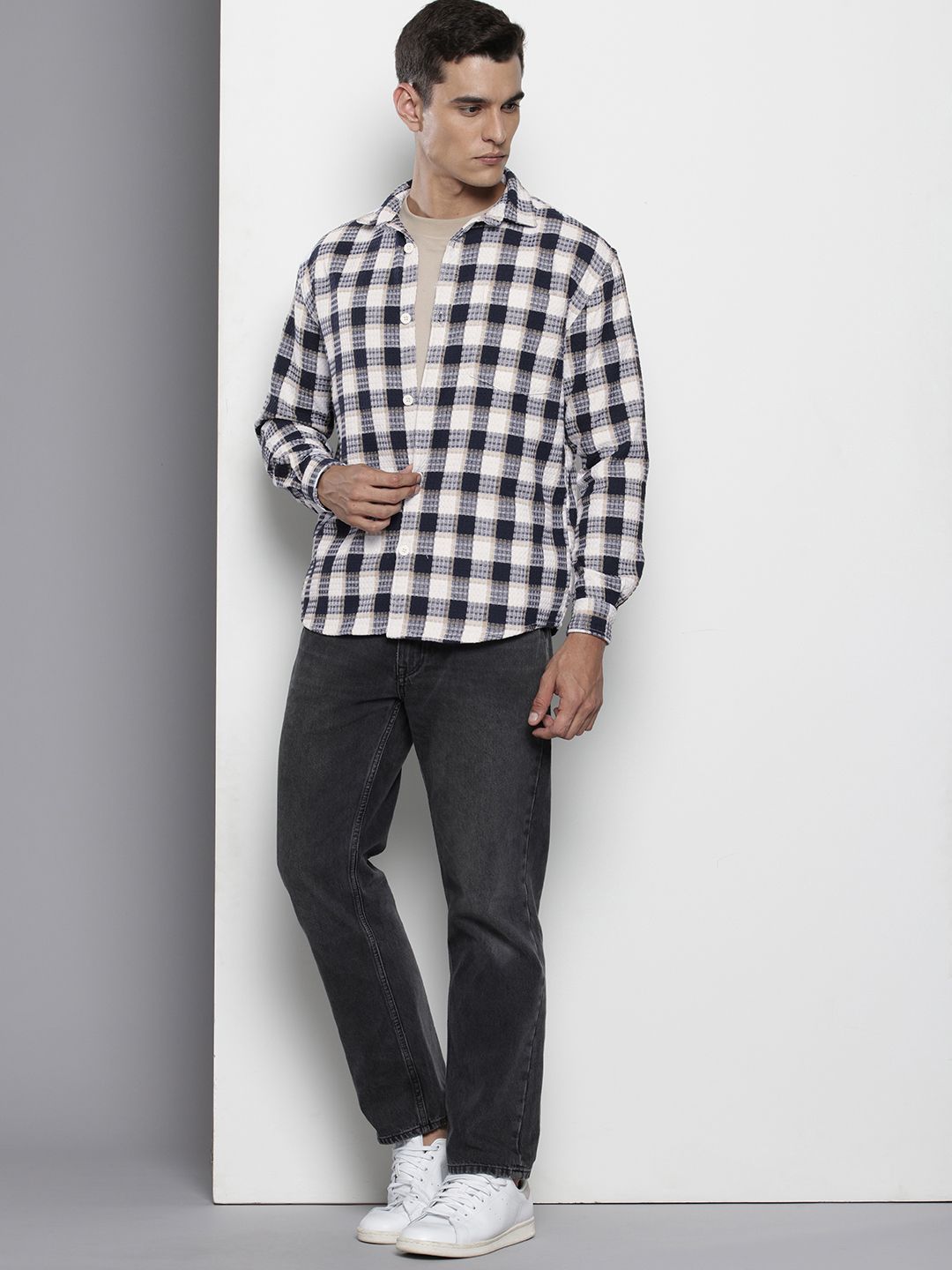 Men's Navy Blue Relaxed Fit Checked Resort Wear Shirt