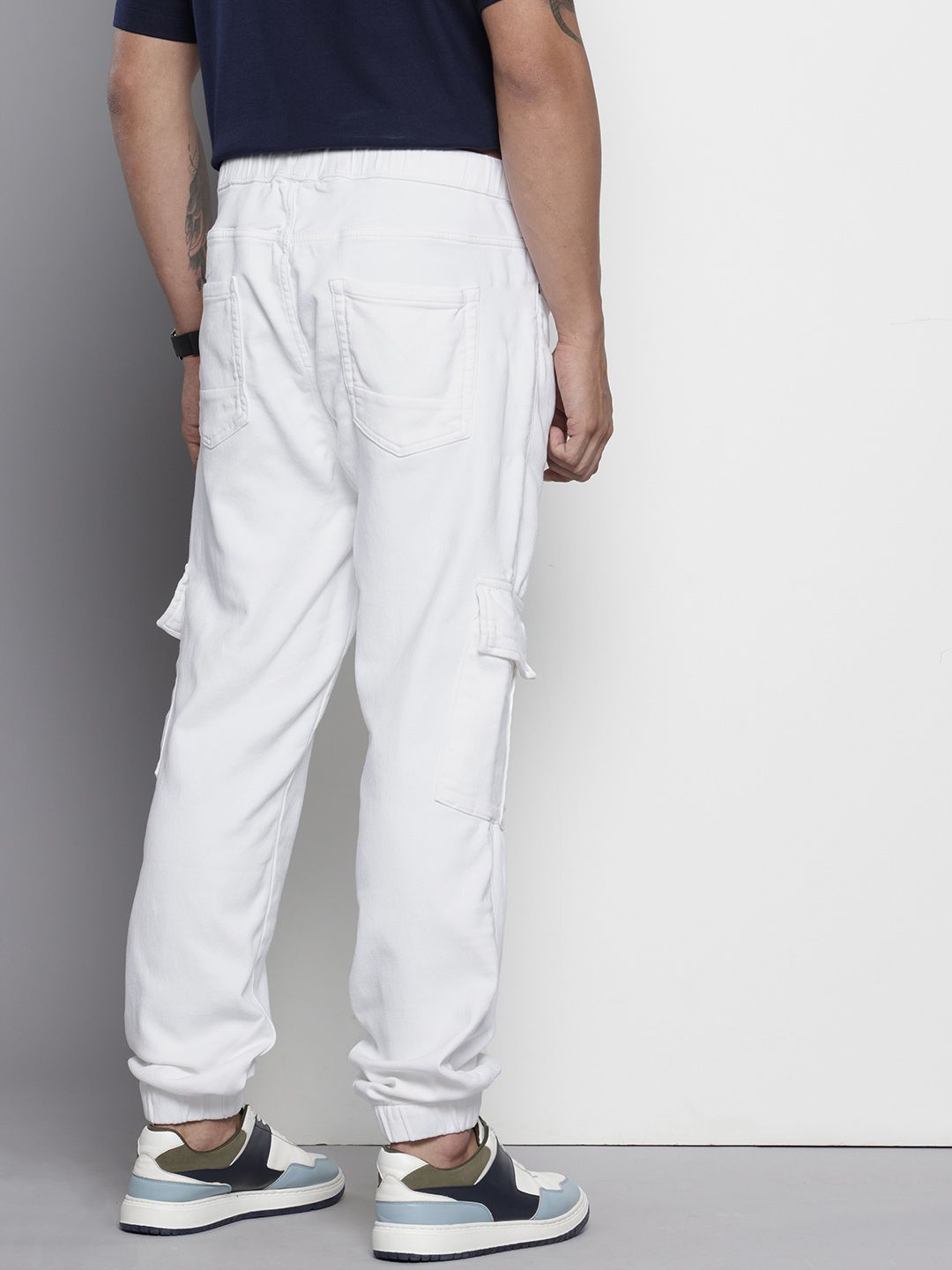 Men's White Regular Fit Solid Stretchable Denim Cargo Joggers