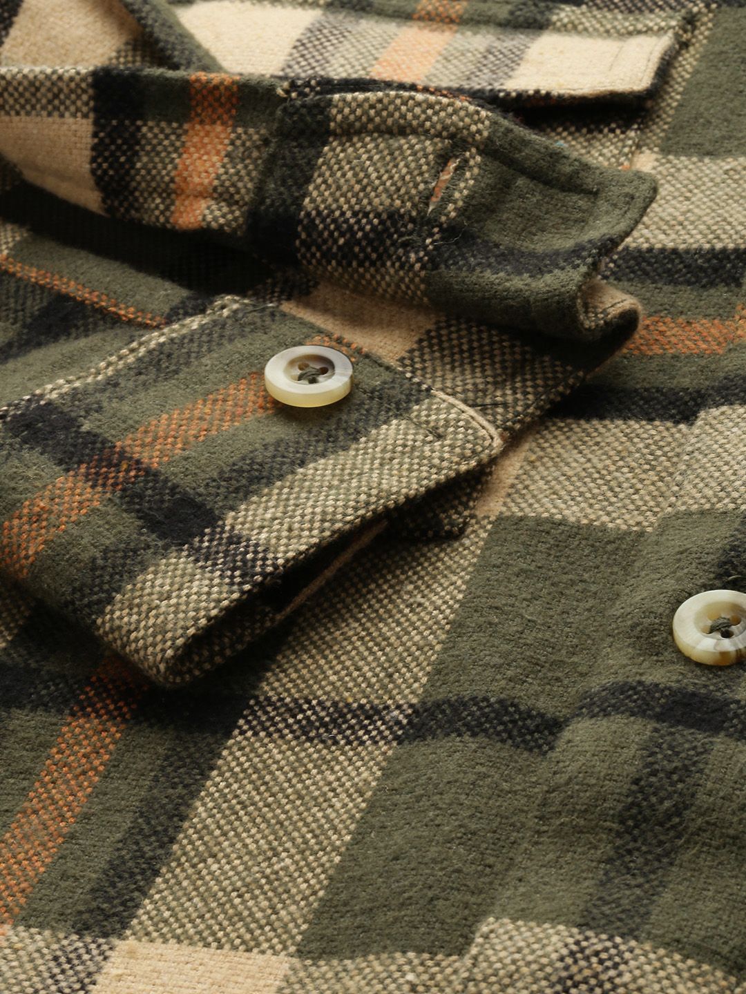 Men's Green Regular Fit Checked Casual Shirt