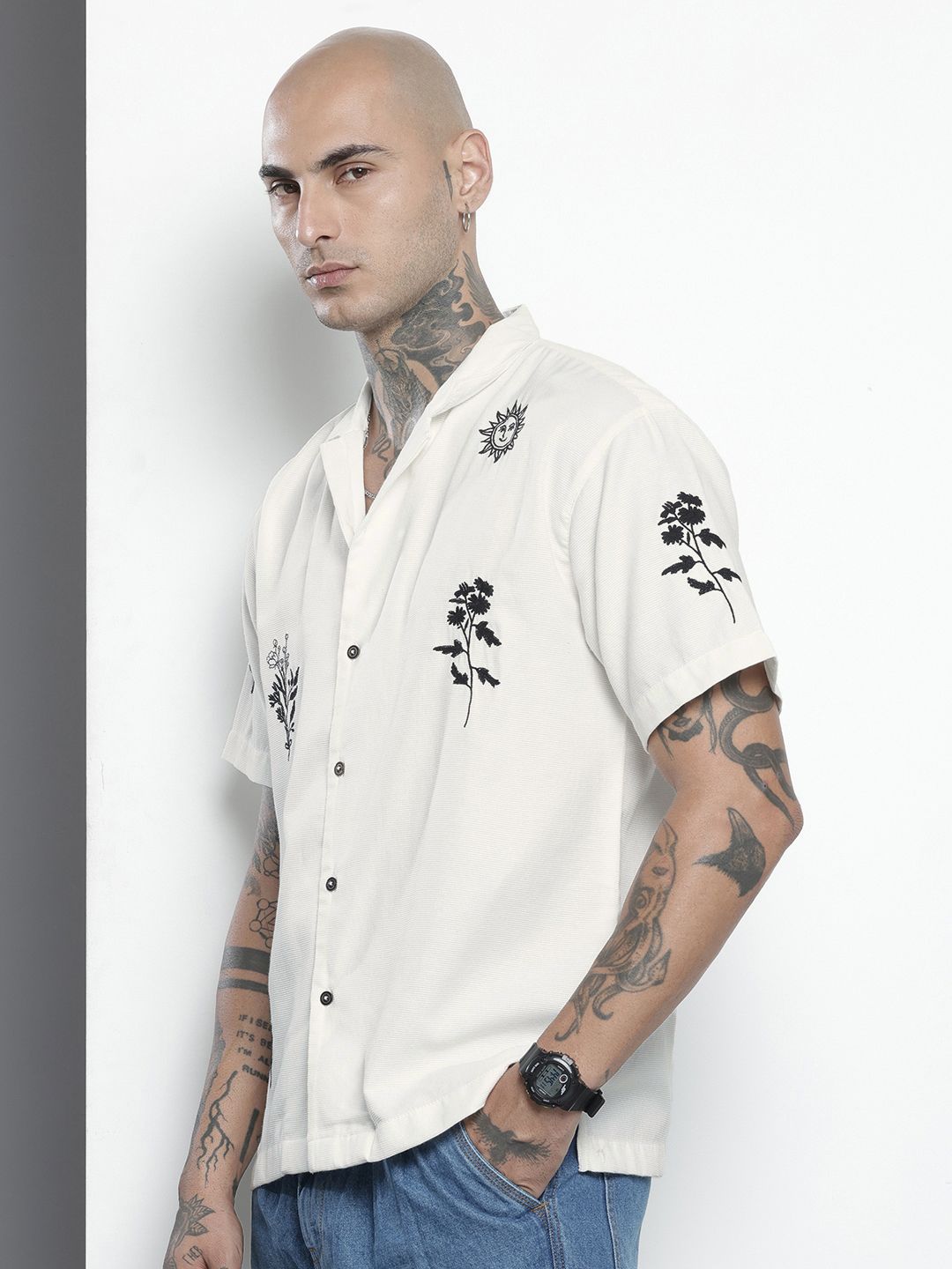 Men's White Relaxed Fit Embroidered Resort Wear Shirt
