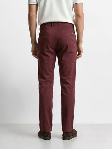 Men's Maroon Slim Fit Solid Chino