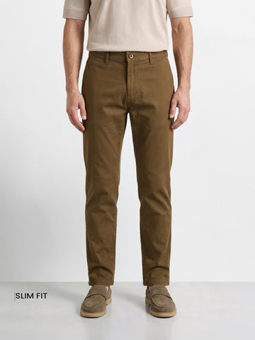 Men's Khaki Slim Fit Solid Chino