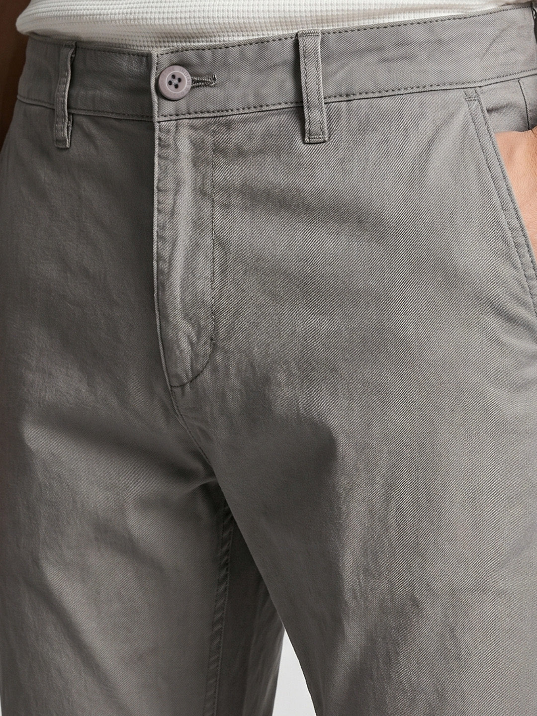 Men's Grey Slim Fit Solid Casual Chino