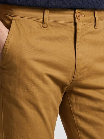 Men's Khaki Slim Fit Solid Chino