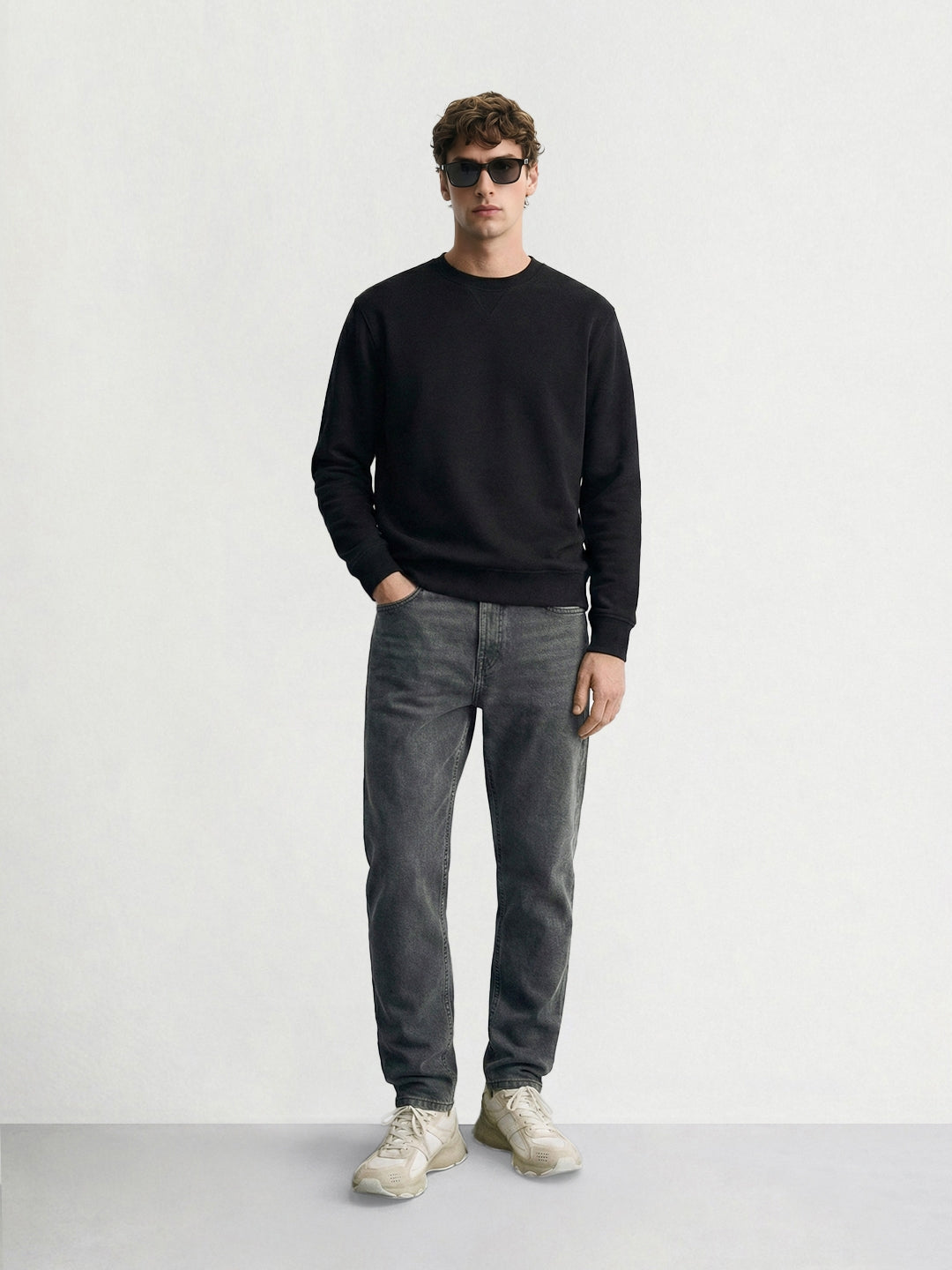 Men's Green Slim Fit Solid Casual Jeans