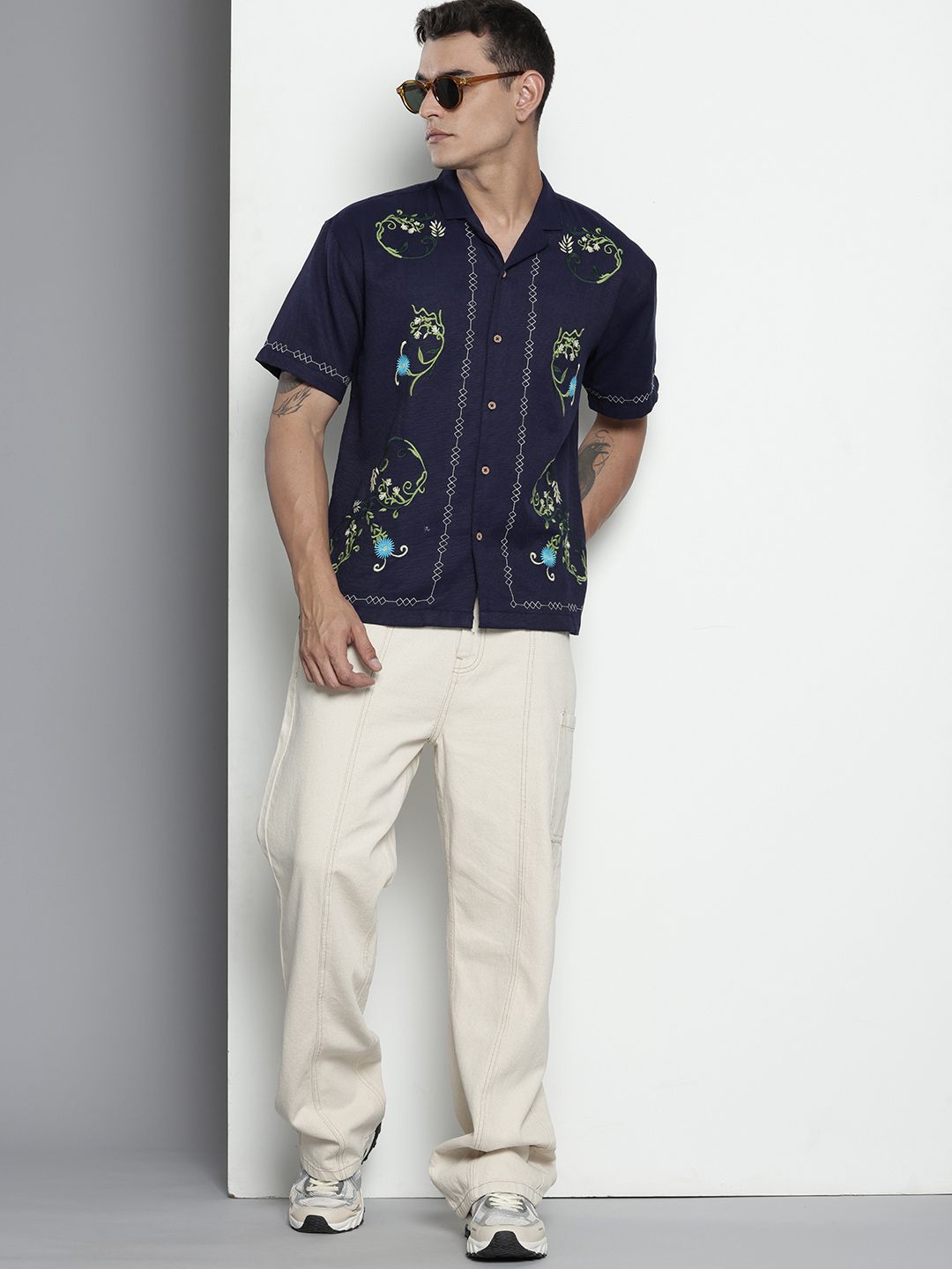Men's Blue Relaxed Fit Solid Resort Wear Shirt