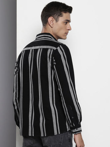 Men's Black Regular Fit Printed Casual Shirt