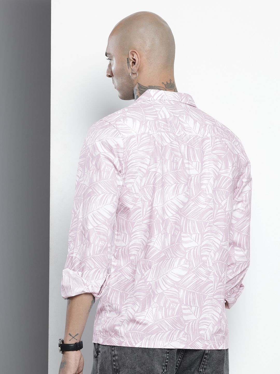 Men's Pink Regular Fit Printed Casual Shirt