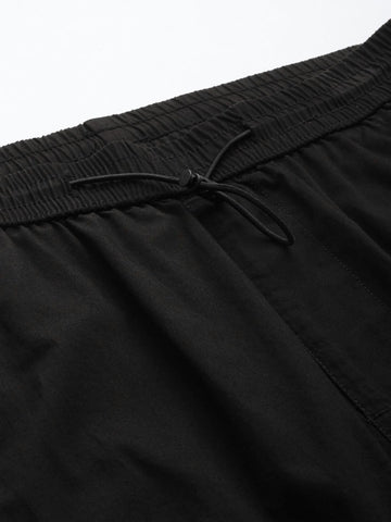 Men's Black Relaxed Fit Solid Utility Cargo Jogger
